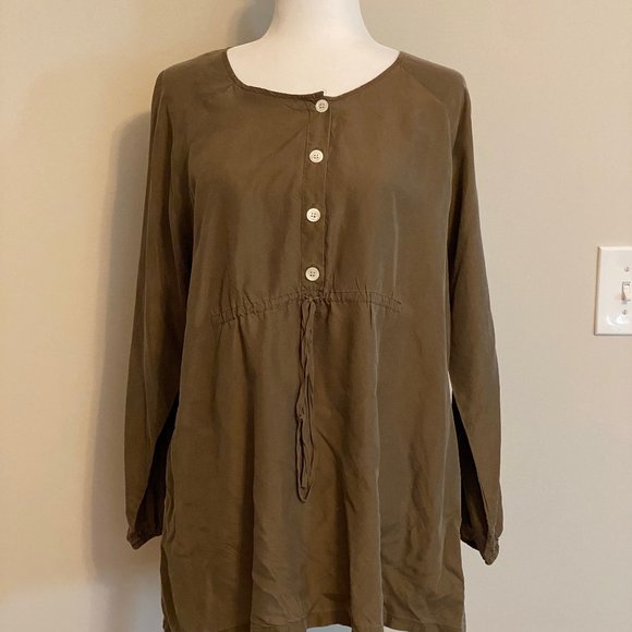 J. Crew Tops - J.CREW silk shirt